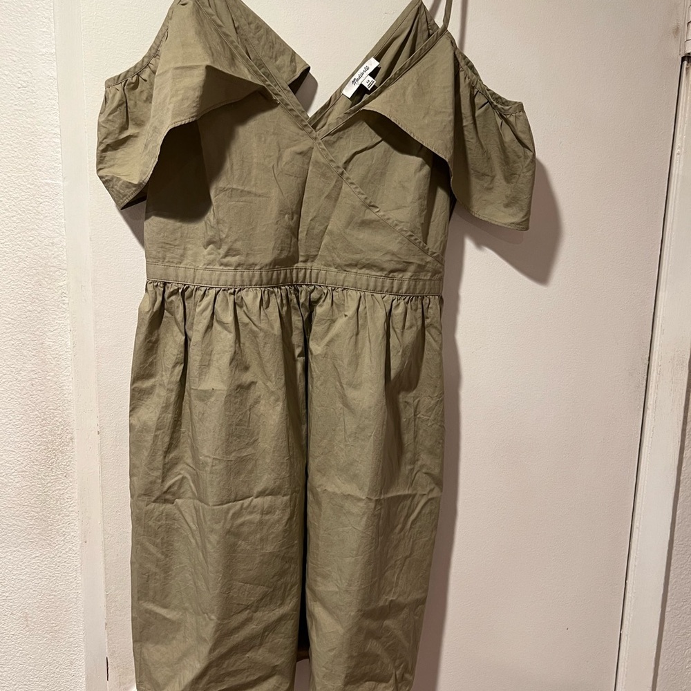 Green dress